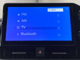 ブルートゥースに接続することにより、スマホに入ったお気に入りの音楽を車内で楽しむことができます♪あると本当に便利な機能になっています!