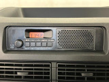 AM/FMラジオが付いています。
