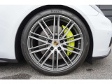 21インチ 911ターボデザイン ホイール装備です。