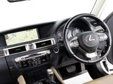 ★使いやすさや安全性を追求したステアリング周り!高級車ゆえにスイッチ類が多いのも特徴ですね!考え尽くされた配置ですぐに使いこなす事が出来ますのでご安心下さい!是非、体感してみて下さい!!