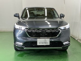 LEDヘッドライトを装備しています。LEDヘッドライトはとても明るく、雨の日や夜間走行も安全・安心です。オートライトコントロール付きで周囲の明るさに応じて自動で点灯・消灯します