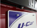 バックカメラが付いているので後方確認が非常にしやすいです。今や運転初心者も熟練者も必須装備!ついていて損はないですね♪