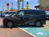 当店の在庫展示車はもちろん、グループ全店の在庫車の中から、ご希望に合ったお車をご提案させて頂きます。