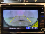 リアカメラ付で、後方をナビ画面で確認。車庫入れも安心です。もちろん、バックギアと連動しています。