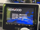 【大画面ナビ】人気の大型9インチナビを装備。存在感のある大画面はインパクト大!ナビ利用時のマップ表示は見やすく、テレビやDVDは臨場感がアップ!いつものドライブがグッと楽しくなります♪