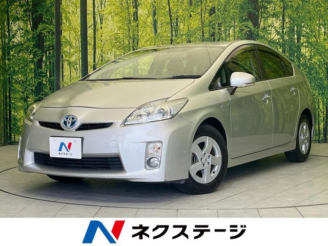 プリウス 1.8 S
