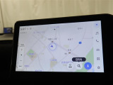 スマホをクルマとつなぐだけで、おなじみのアプリをディスプレイオーディオ上で気軽に使えるようになります。スマホと同じ感覚の画面タッチ操作はもちろん、ハンズフリー通話や各種機能を音声操作出来ます(^^)/