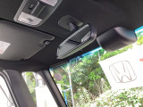 Hondaセンシング搭載!ミリ波レーダーと単眼カメラで、クルマの前方の状況を認識。ブレーキやステアリングの制御技術と協調し、安心・快適な運転や事故回避を支援する先進のシステムです!