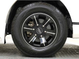 タイヤサイズ 195/80R15 107/105N LT
