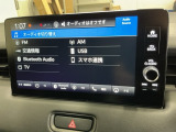 AVメニューはご覧の通り、様々なコンテンツに対応、ドライブを楽しく演出できます。詳しくはスタッフへお尋ねください