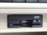 【ETC】高速道路の料金所をストレスなく通過!話題のスポットやサービスエリアに多い「スマートIC」利用時は必須のアイテムです。当店でセットアップを実施、ご納車当日からすぐにご利用いただけます!