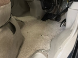 ★専門スタッフが真心込めて内外装の隅々まで徹底的にクリーニングを実地★もちろん除菌抗菌しております!! ☆キレイな状態でご納車させていただきます☆