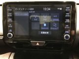 ディスプレイオーディオを装備。スマホとクルマをつなぐことで、これまでのナビに加えて、いろんなサービスが楽しめます。