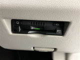 ETC車載器付きです。高速道路の料金所もスムーズに通過できます。