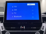 ブルートゥースに接続することにより、スマホに入ったお気に入りの音楽を車内で楽しむことができます♪あると本当に便利な機能になっています!