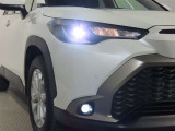 高輝度で点灯速度が速く、しかも消費電力の少ないLEDヘッドライトが装備されています!LEDの明るい光が走行中の視界の確保をサポートして、夜のドライブがより楽しく安全に運転できます♪