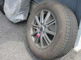冬用スタッドレスタイヤ付属