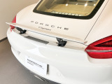 お車でお越しの方は、新御堂筋に面しておりアクセスが便利です。新名神「箕面とどろみIC」や名神「吹田IC」など、各方面の主要道路からスムーズにご来店いただける、お車でもアクセスしやすい好立地です。