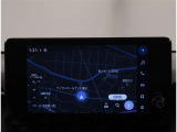 最近の主流ディスプレイオーディオです、スマホと繋いでMAP表示や音楽再生が出来ますよ♪