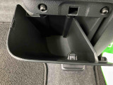 3.「認定中古車カルテ」は、走行距離や修復歴に加えてキズ・凹みの有無・状態や消耗品の交換、過去の整備状況がわかります。