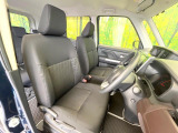 運転席シート廻りは使用感も少なく、良好な状態となっています。前オーナー様が丁寧に使っていたことがよくわかりますね。