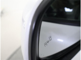 ブラインドスポットモニターが付いていて、車線変更も安心です!