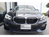 BMWの代名詞の【キドニーグリル】グリルが腎臓のように見えるので【キドニー】と呼ばれるようになりました。一目見ただけでBMWであると認識できる確固たるアイコンとして存在感を放ちます。