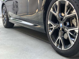 BMW純正アルミホイールです。納車時にはアルミホイールコーティングも承っております!是非ご検討下さいませ。