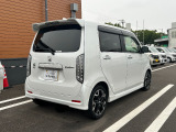 斜め後ろの画像です。是非現車をご確認ください!