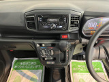 ご納車前に納車点検(法定12ヶ月点検相当)を実施し、基本性能に関わる機能や状態を徹底的に点検します。