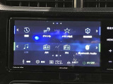 社外7インチメモリーナビ装備。