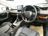 当店のU-CARは全車ロングラン保証付き。1年間走行距離無制限の無料保証が付いております。