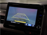 ◆バックカメラ◆リバースにするだけで映ります、後方の安全確認や、狭い駐車場での車庫入れ、雨の日や夜間など視界の悪い時に便利です!安全にバックする為には欠かせない装備です。