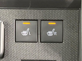 【シートヒーター】寒い日に重宝するシートヒーター!エアコンより早く温まってくれるので寒がりの人も安心ですね♪エアコンの温風は乾燥するから苦手、という方にもをおすすめです。