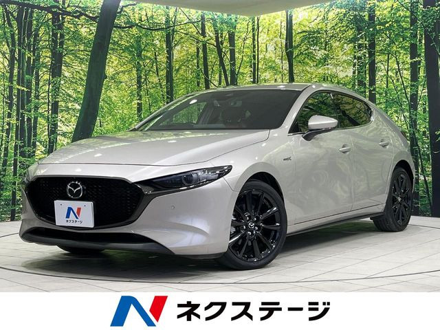 マツダ MAZDA3ファストバック 