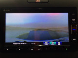 【バックカメラ】運転が苦手な方も車庫入れラクラクです!ギアをリバースに入れれば自動的に切り換わりますので、面倒な操作は不要です♪狭い駐車場もお車を傷つけず安心ですね!
