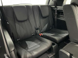展示台数約40台、広い展示場、広いショールームルームで楽しいお車選びを。 お気軽にご連絡ください。