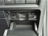 ETCゲートを使ってキャッシュレスで料金所を通過・スマートに時短出来ます。スマートICを乗降出来るのもメリットです!ETCカードはトヨタカードがおすすめ!