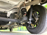 お車を安心してお乗りいただく為には、足回りの定期点検が欠かせません。サービスサポート(有償保証)では無料点検もご提供しており、安心のカーライフをお過ごしいただけるサポート体制が整っています。