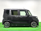 ドアは約90度に開くので荷物も積み込みやすく、乗り降りもしやすい♪ ロングドライブも快適に過ごせる工夫がいっぱいです♪♪