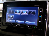 CD、DVD、Bluetooth、AM、FM、AUX、スマートフォン接続ができます。