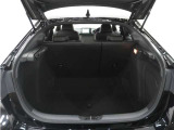 ◆フル乗車でもしっかり荷物を収納出来るラゲッジスペースです。普段の買い物でしたらしっかり積める十分な荷室スペースが確保されています。