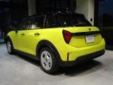 MINI NEXT一宮へのアクセスは、東海北陸自動車道(一宮西IC)を降りて5分ほどと、便利です。在庫確認、道案内など、MINI NEXT一宮へのお問い合わせは TEL 0078-6002-369993(無料)まで!!