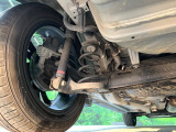 お車を安心してお乗りいただく為には、足回りの定期点検が欠かせません。サービスサポート(有償保証)では無料点検もご提供しており、安心のカーライフをお過ごしいただけるサポート体制が整っています。