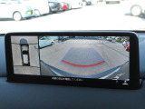 360&deg;ビューモニターを搭載しています。コーナーセンサーと合せてお使いいただくことで、安全、安心にお車の取り回しを行っていただけます。