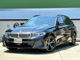 【BMWの伝統】BMWのお車は、&ldquo;駆け抜ける歓び&rdquo;を意識し、走行の安定性とコーナリングの良さを追求し、思い通りにハンドルの操作可能です。