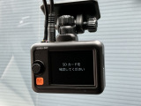 ドライブレコーダー付きです!!映像・音声などを記録する車載装置です。 もしもの事故の際の記録はもちろん、旅行の際の思い出としてドライブの映像を楽しむことができます!!