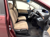 運転席の高さを変更できるので、体格に合わせた位置で運転できます!