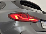 BMW伝統のL字型テールライト