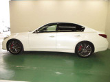 スカイライン 3.0 400R 
